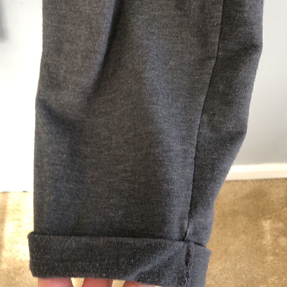 Comfy cozy Women’s size XL heathered gray Sweat pants - Picture 4 of 11